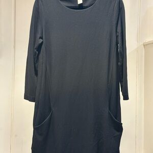 Black Mid-Length Dress with Pockets